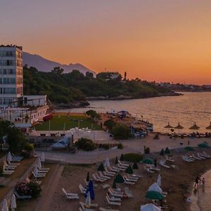 Ada Hotel